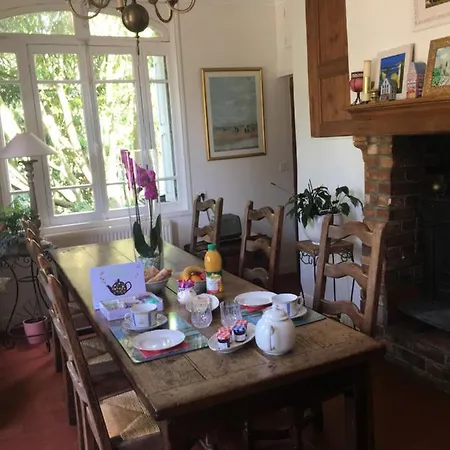 Au Charme Des Pommiers 3* Thiberville