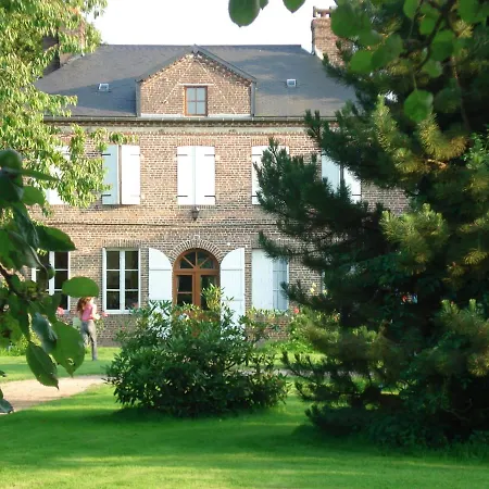 Au Charme Des Pommiers Bed & Breakfast