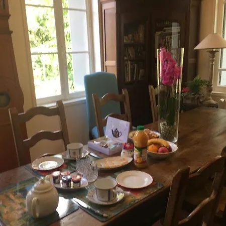 Au Charme Des Pommiers Thiberville