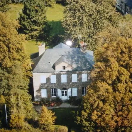 Au Charme Des Pommiers Thiberville